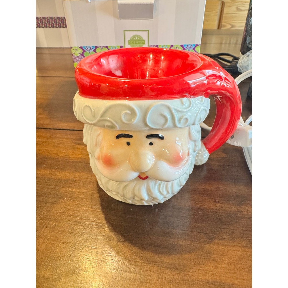 Scentsy Santa Claus Merry Mug Wax Warmer Plug In Christmas Preowned